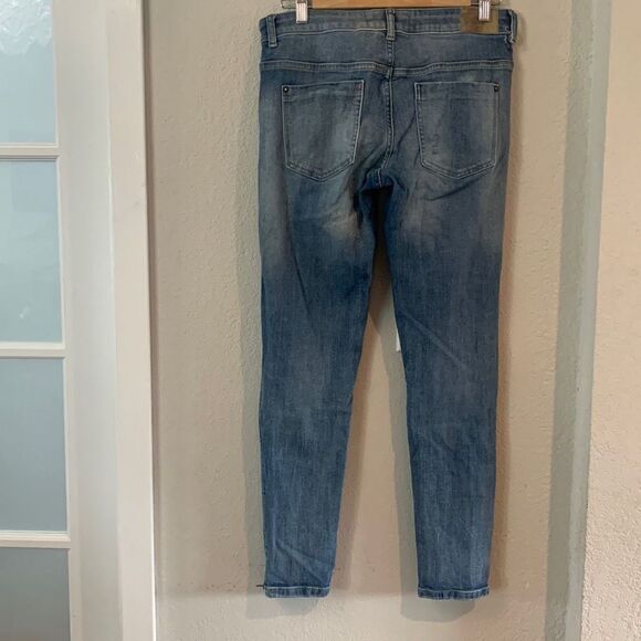 Zara jeans  - Picture 2 of 6
